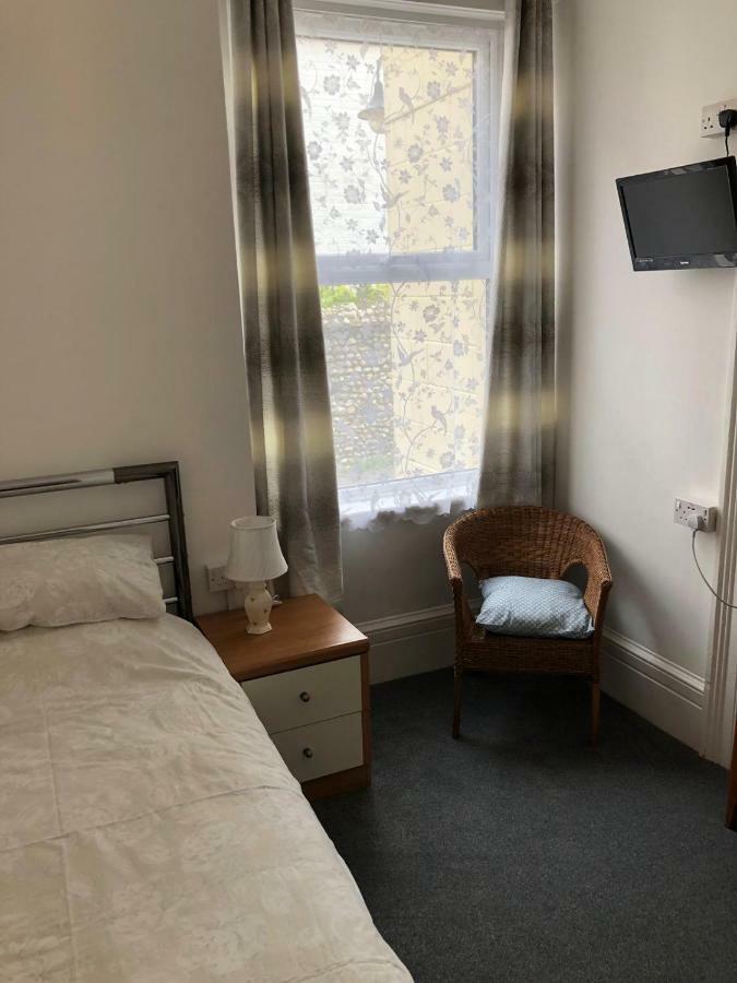 Hotel The Fernside Sandown Esterno foto